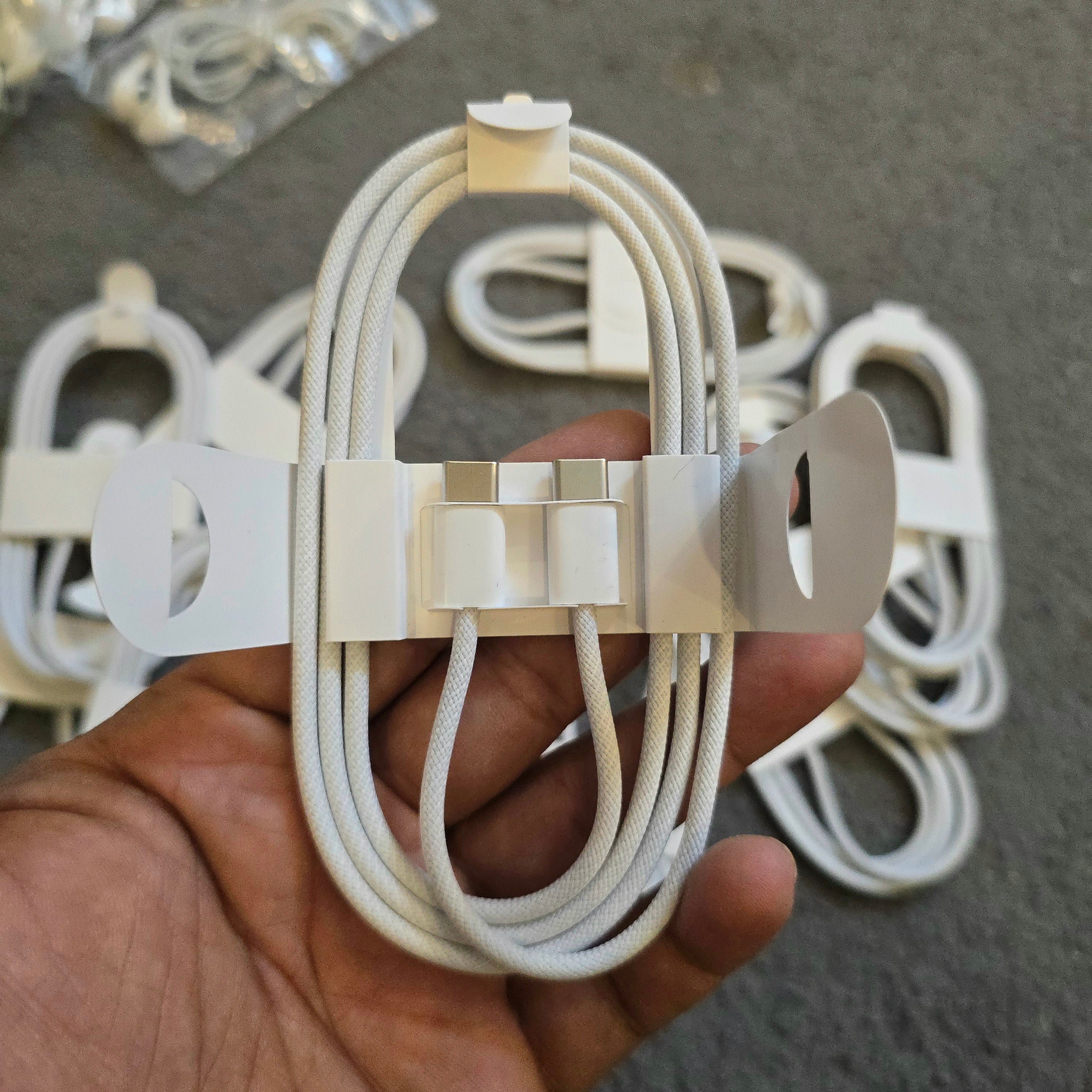 Apple USB-C To USB-C Braided Cable (1M)
